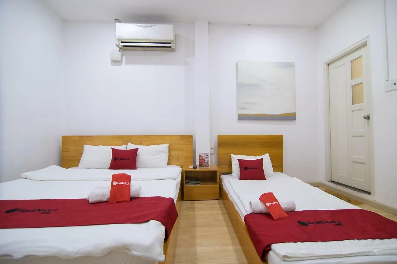 Reddoorz Near Nguyen Hue Walking Street 2 - Dorms Available Hotel Cidade de Ho Chi Minh