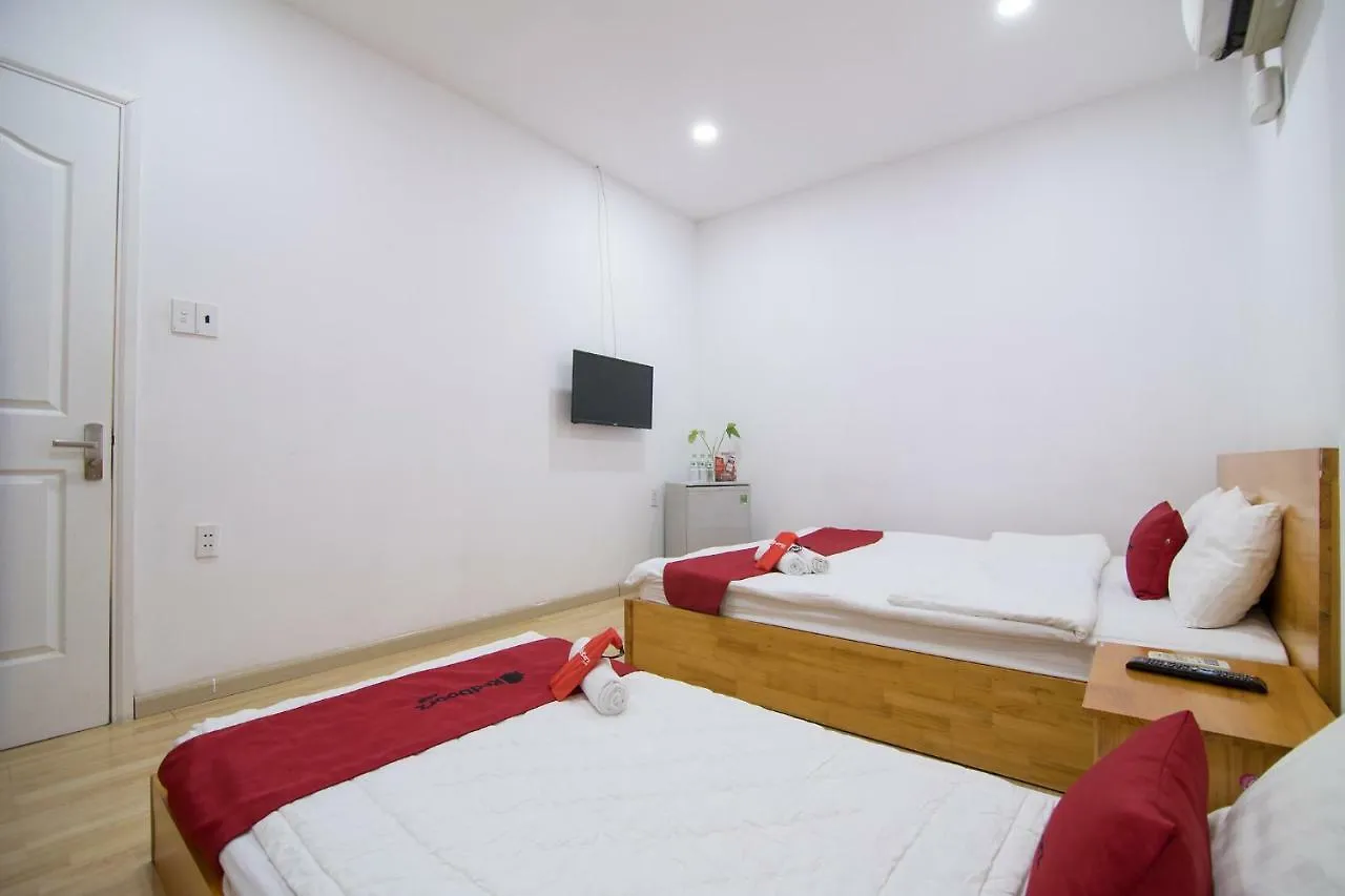 Reddoorz Near Nguyen Hue Walking Street 2 - Dorms Available 3*, Cidade de Ho Chi Minh